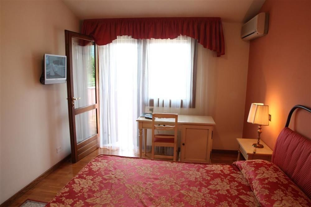 Hotel Ristorante La Rosina Маростика Екстериор снимка
