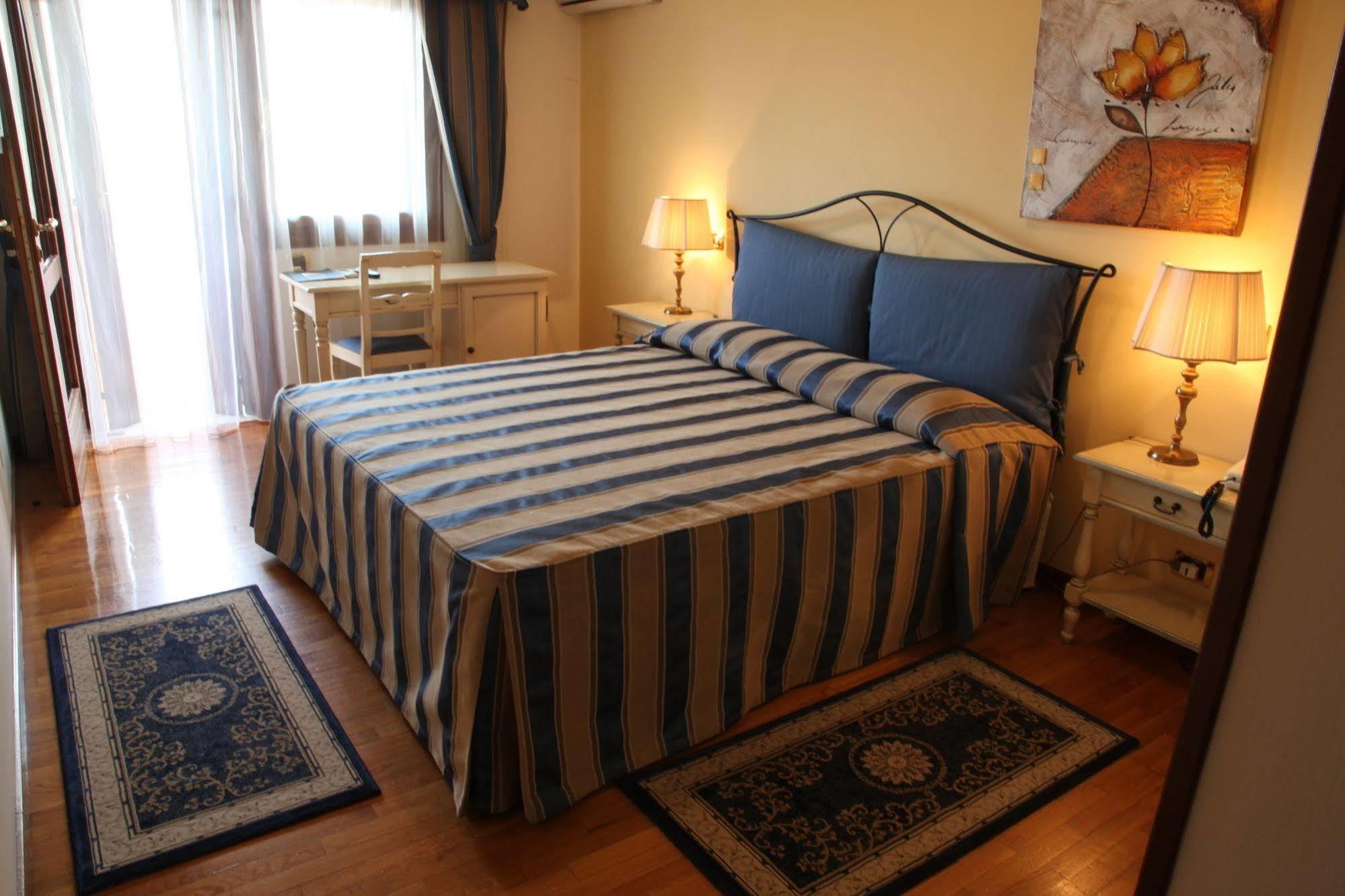 Hotel Ristorante La Rosina Маростика Екстериор снимка